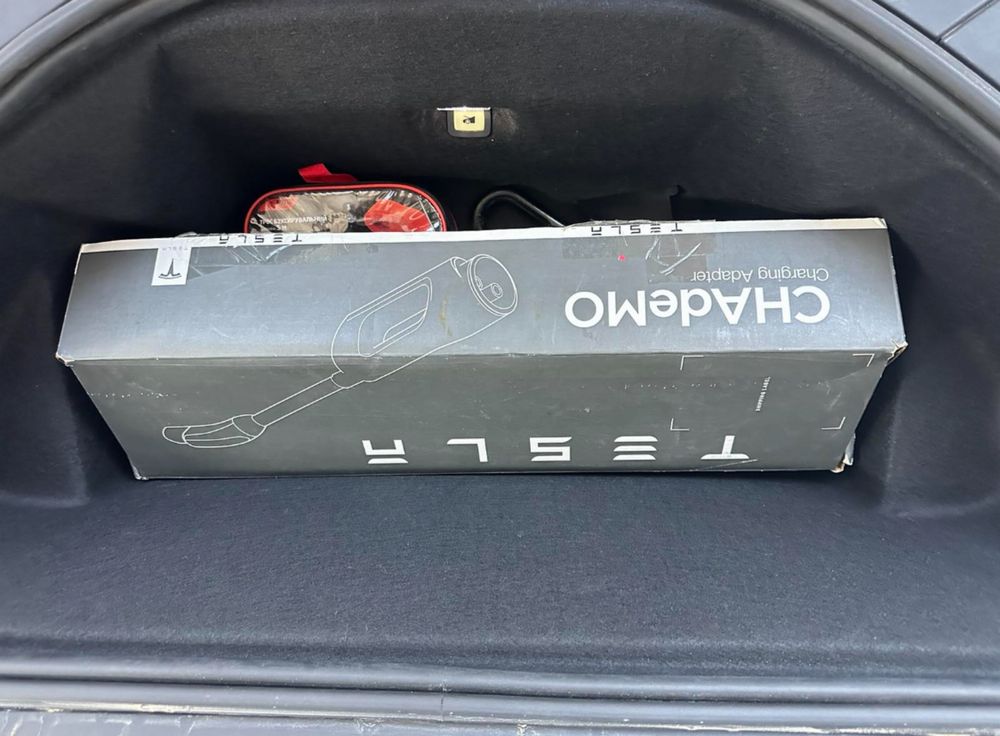 Срочно Перехідник Chademo Tesla оригіал ,быстрая зарядка тесла