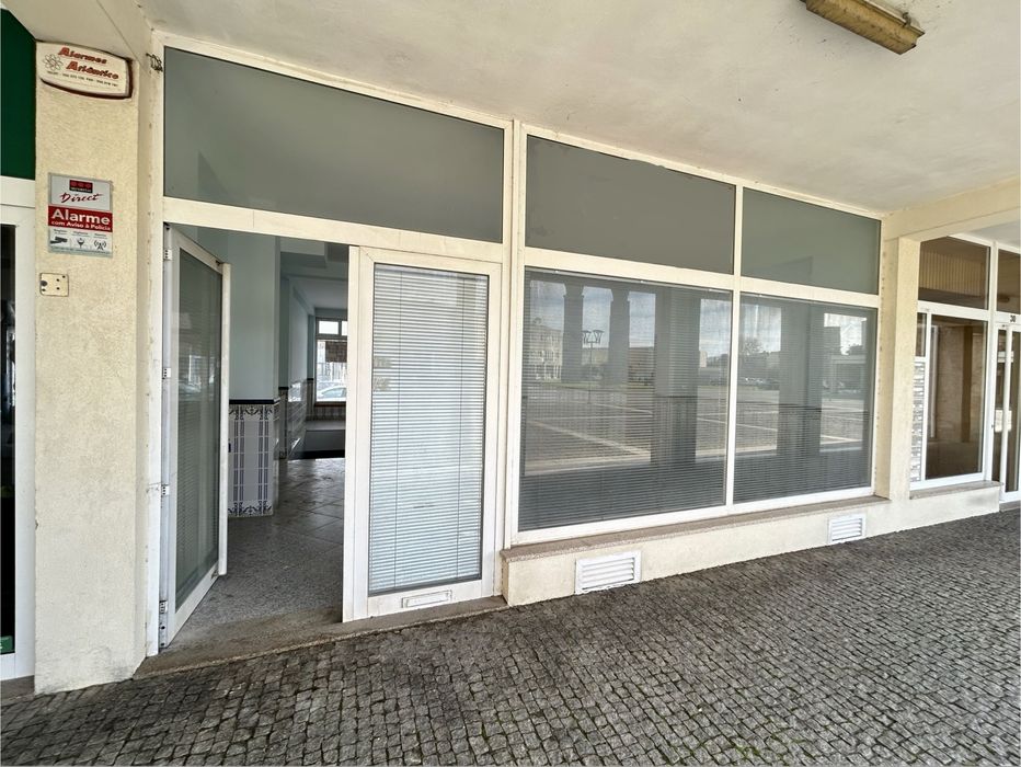 Loja 2 pisos - 89 m²