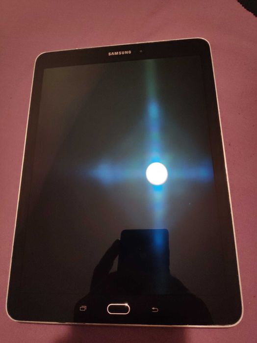 Планшет Samsung Galaxy Tab S2 WiFi+Sim 3/32GB 9.7'' SM-T815Y