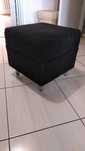 pufa czarna 50x50