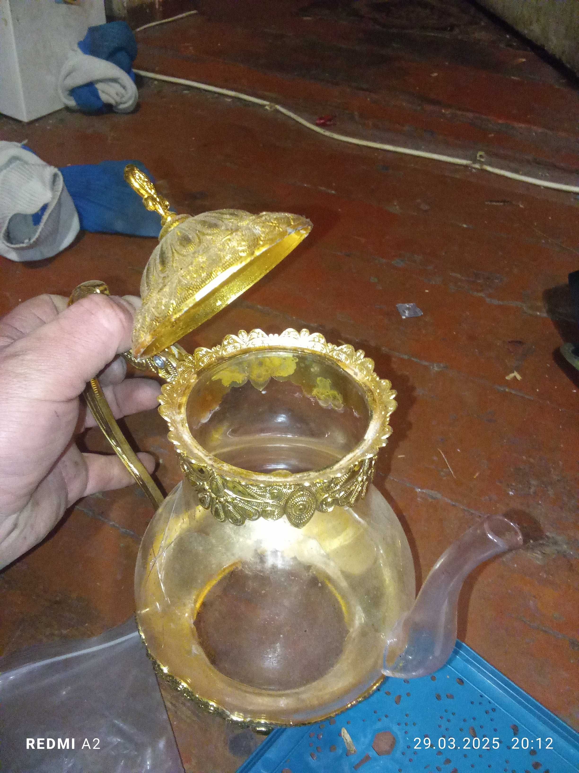 Позолочений чайнечок. Турецький.