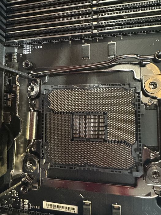 Материнська плата MSI X99A Godlike Gaming Carbon 2011-v3 + i7 6900k