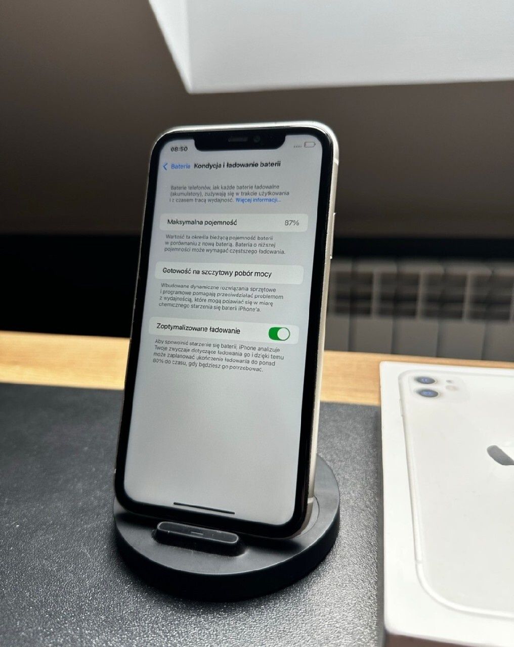 iPhone 11 64gb biały