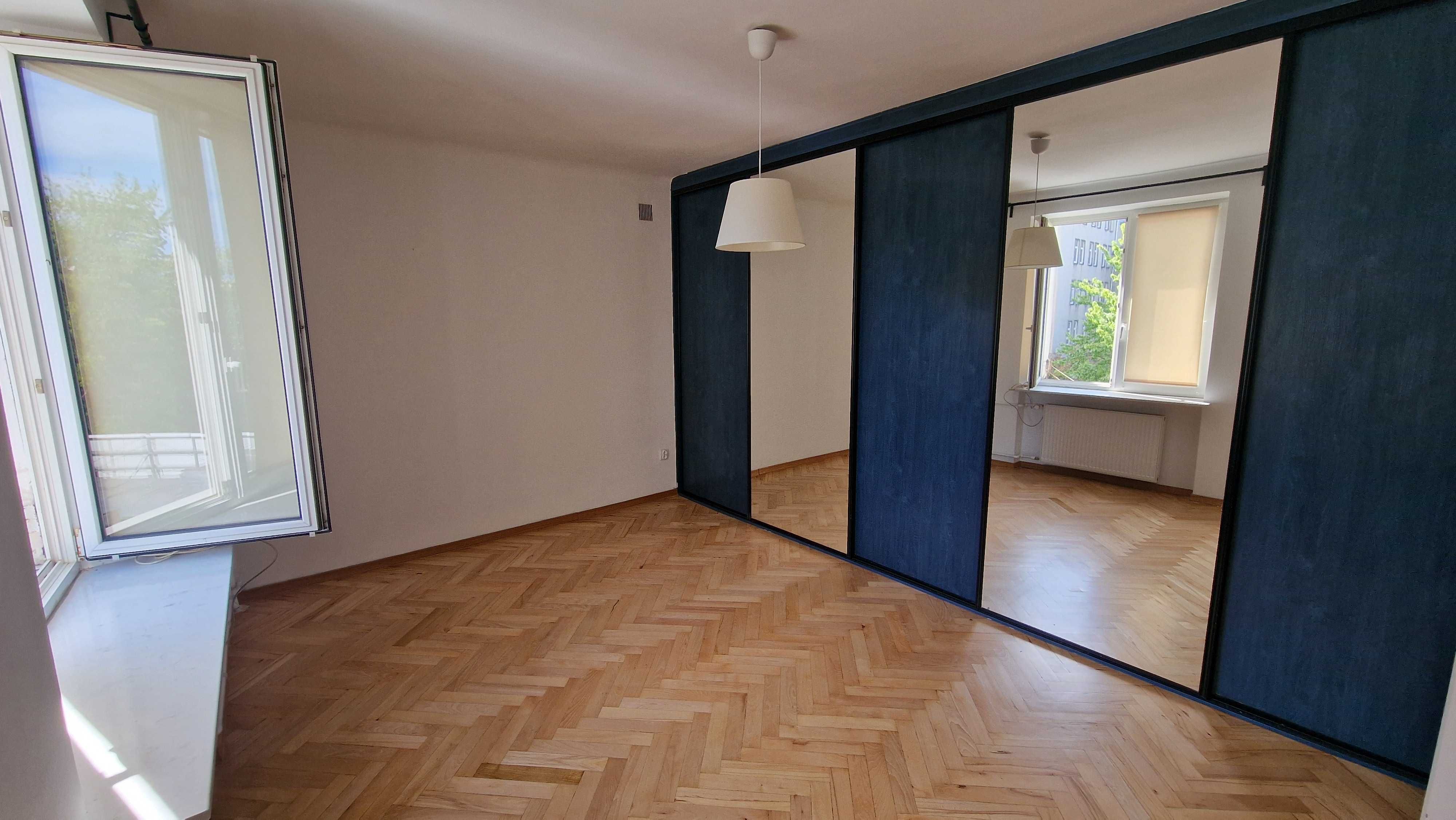Wynajmę mieszkanie kawalerkę 30,61m 50m od stacji metra Świętokrzyska!