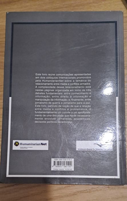 Livro 'Fogo sobre os media"