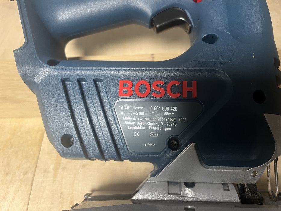 Wyrzynarka akumulatorowa Bosch GST 14.4 V