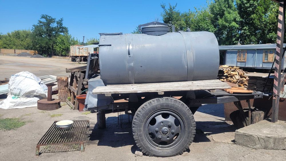 Продам бочку квасову 900 л. Харчовий алюміній .