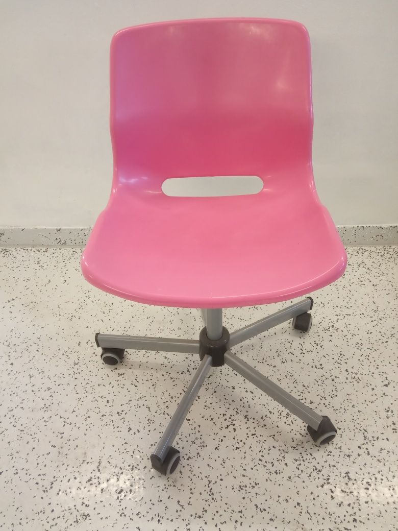 Krzesło Ikea dla dziewczynki cena 25 zł