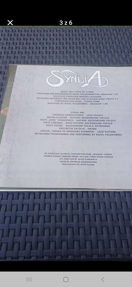 Syndia plyta winylowa z podpisem Zbigniewa Kondratowicza