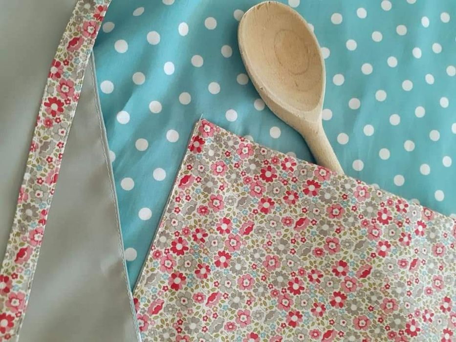 Avental de senhora ou criança