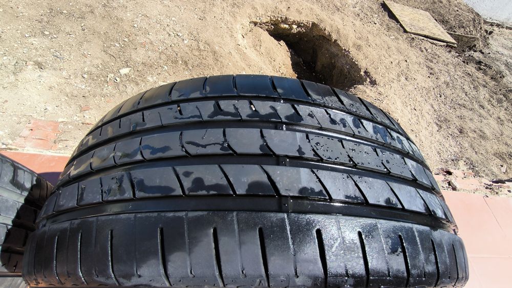 Pneus Nexen N'fera RU1  255/45/R20