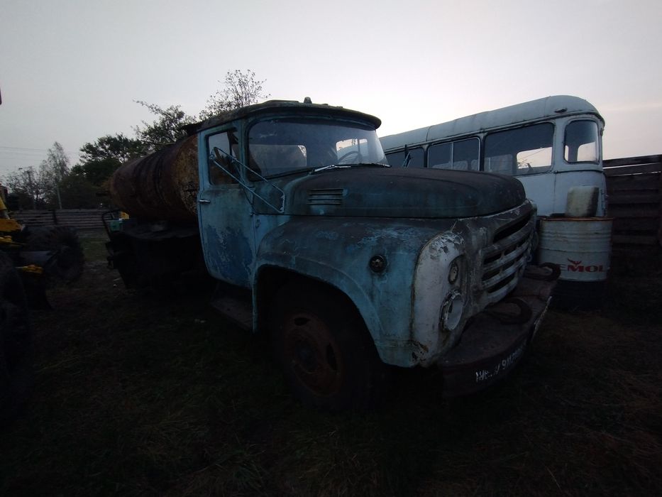 Продам автомобіль ЗИЛ 130