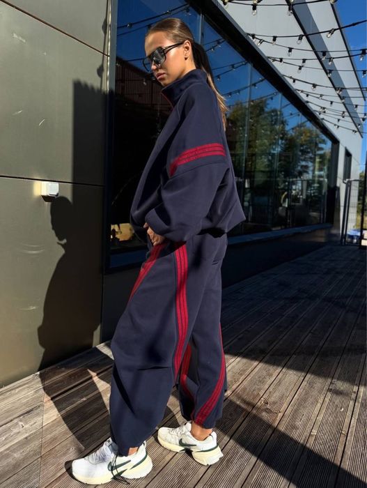 Інтернет-магазин‼️ костюм жіночий теплий на флісі оверсайз з лампасами