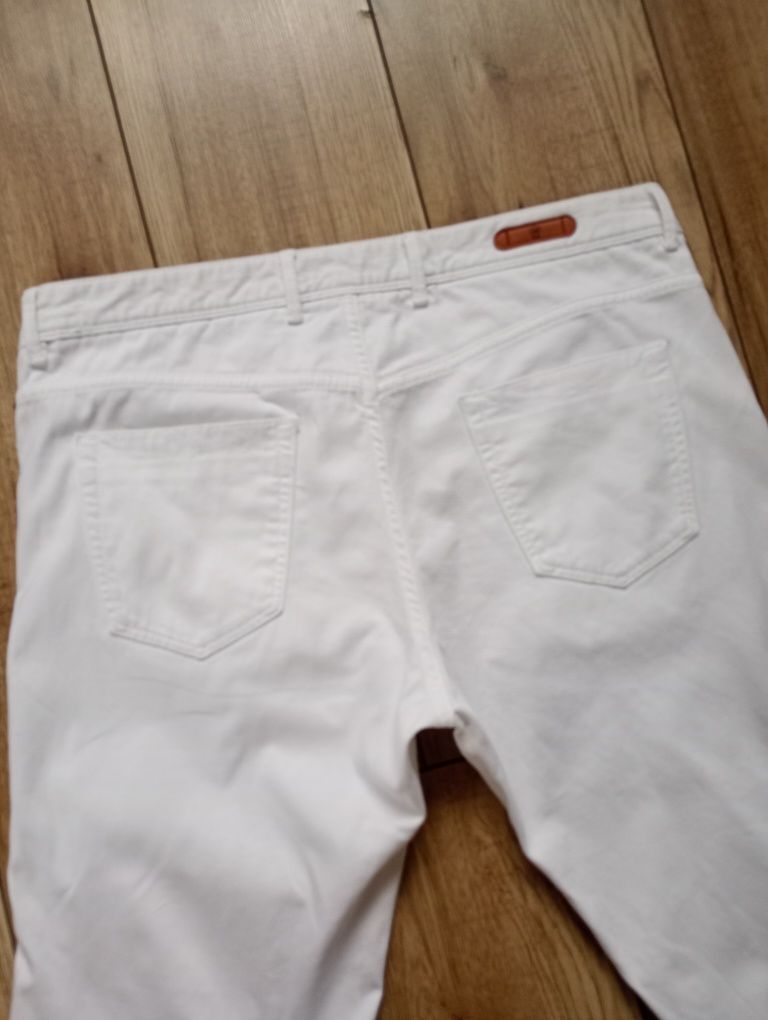 Massimo Dutti męskie spodnie L bawełna białe lato