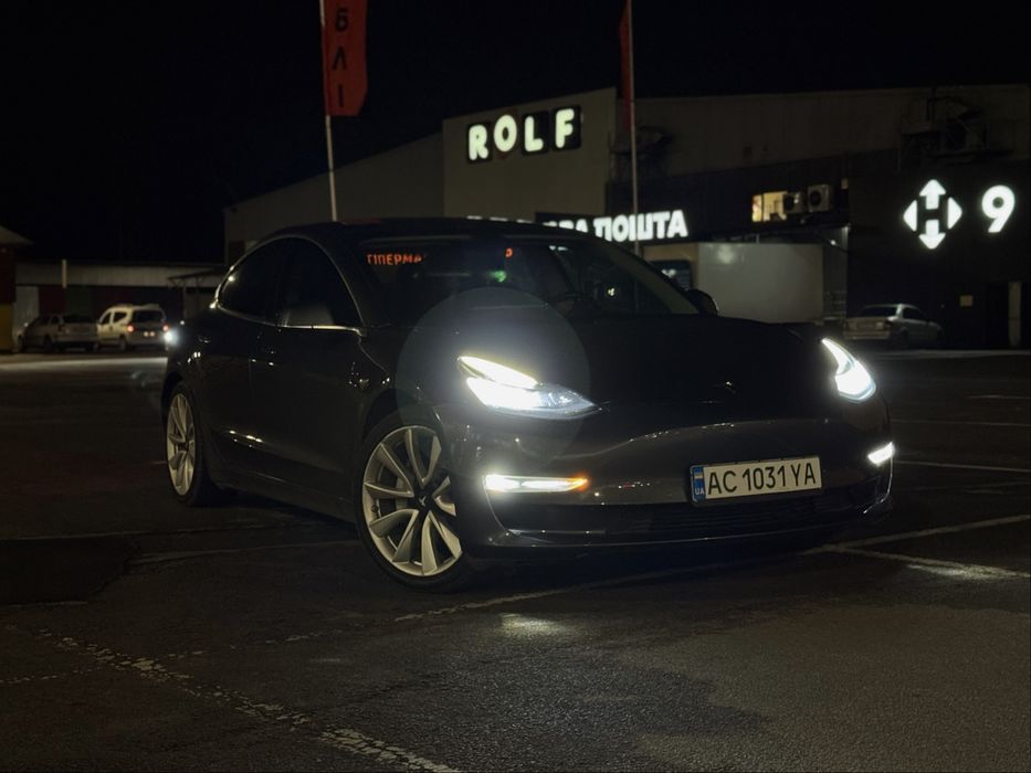 Tesla 3 Long Range | 440 км 75кВт | в ідеальному стані