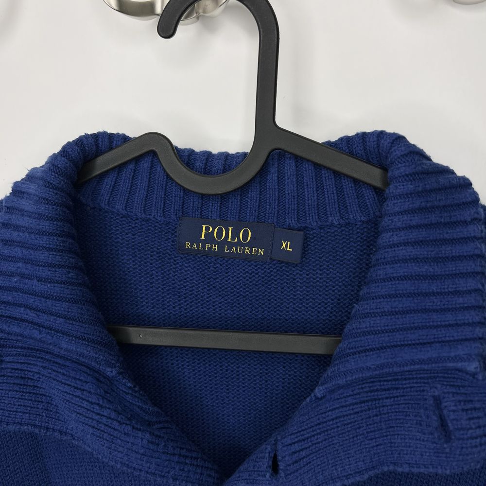 Ralph Lauren sweater ( Hugo Boss, Carhartt )