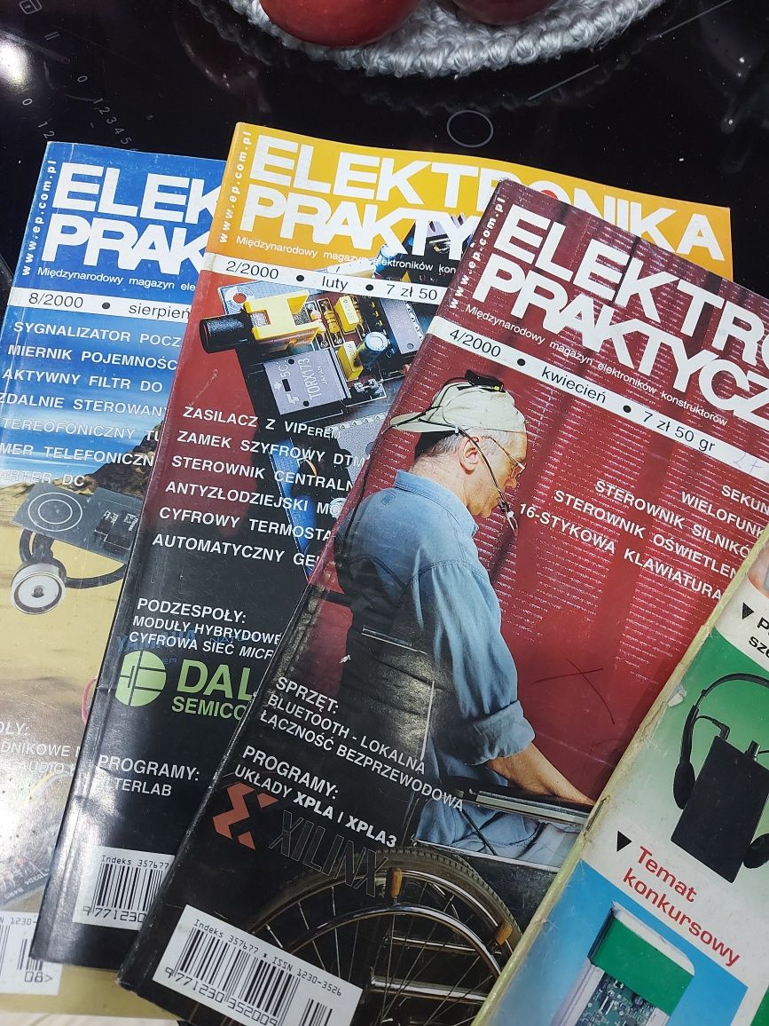 Gazety o elektronice rok nawet 1996