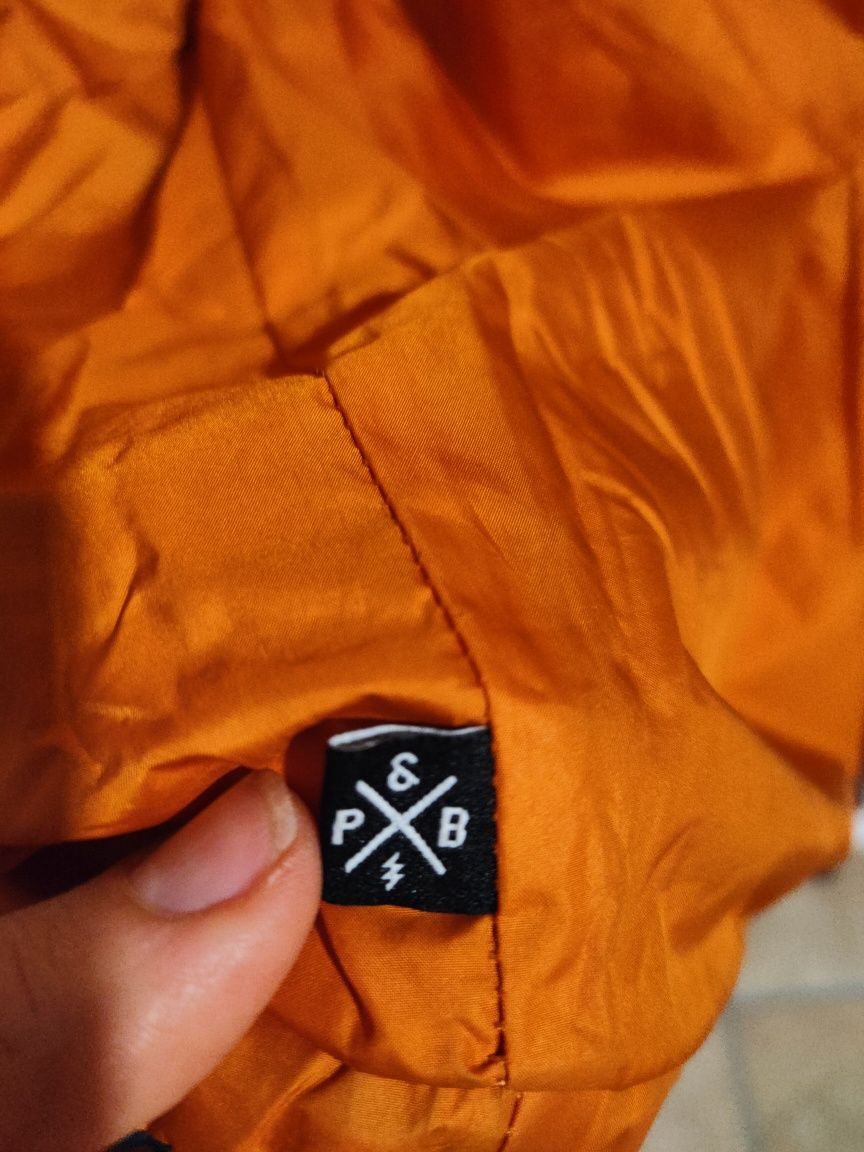 Blusão Pull & Bear, M ou 40