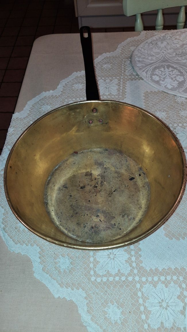 Rondel z mosiądzu