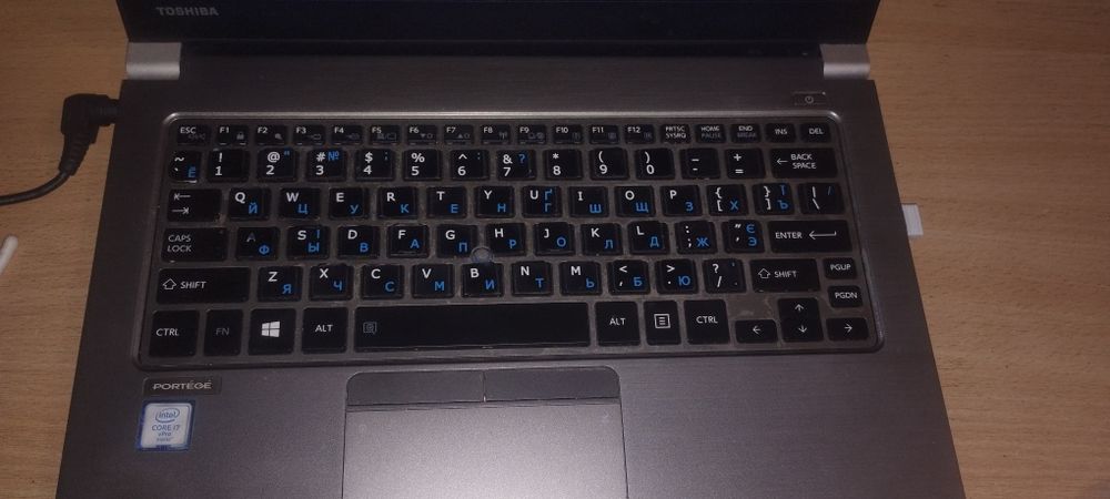 Потужний ігровий ноутбук TOSHIBA Intel core I7 DDR4 16 GB,SSD M2 256GB