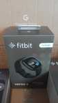 •Fitbit by Google Versa 4 •czarno-grafitowy •Gwarancja 2 lata •+Folia•