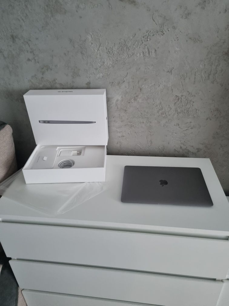 Macbook air 13 Space Gray super stan