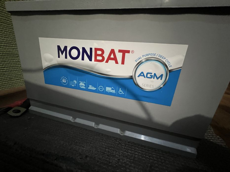 Свинцево кислотний акумулятор AGM 105ah