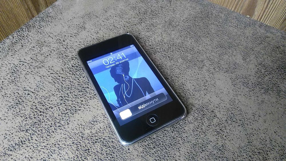 Apple Ipod A1318 робочий незаблокований 32 гб оригінал+ кабель