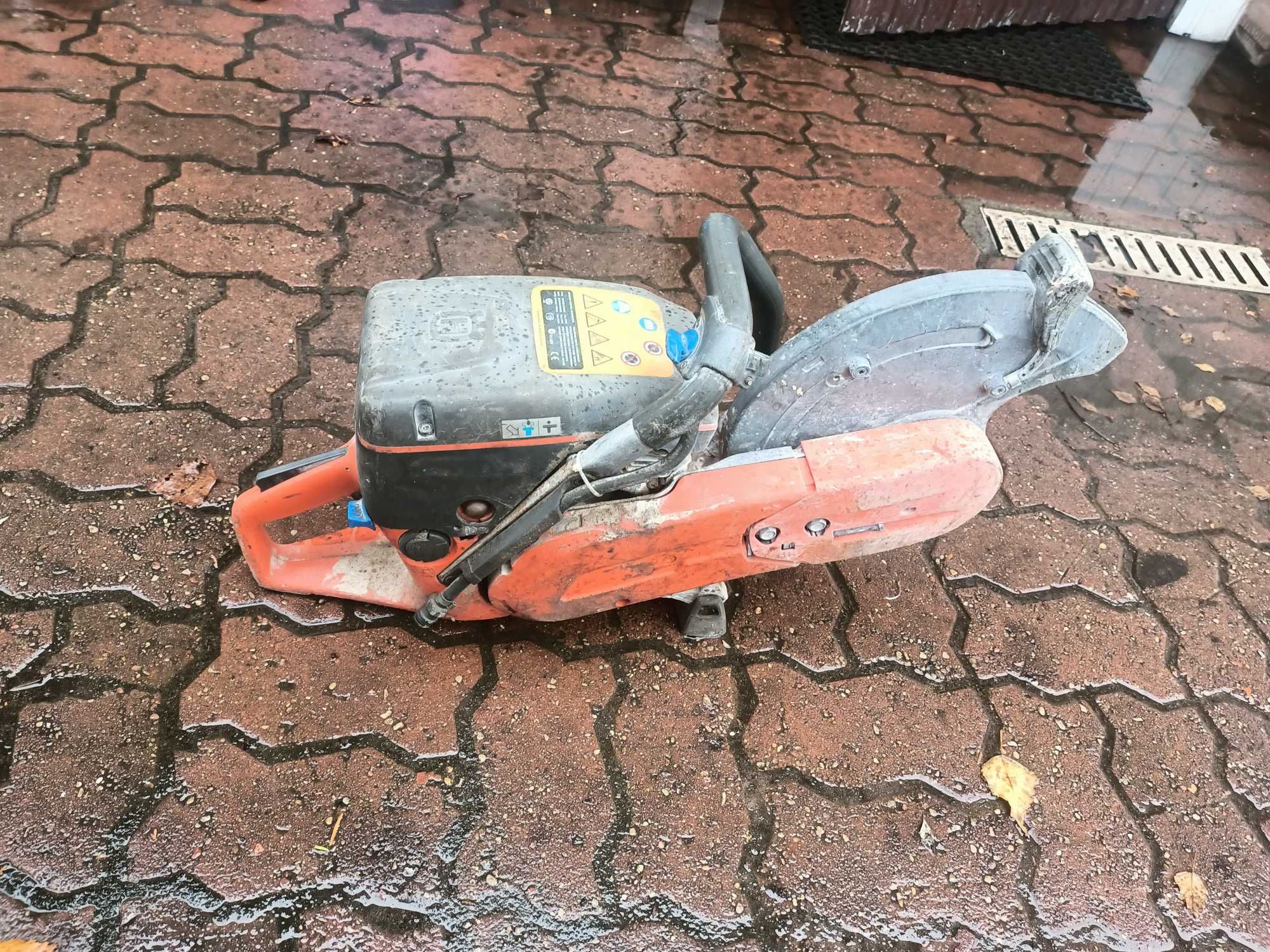 Pila Przecinarka spalinowa Husqvarna K 760 do betonu asfaltu Makita