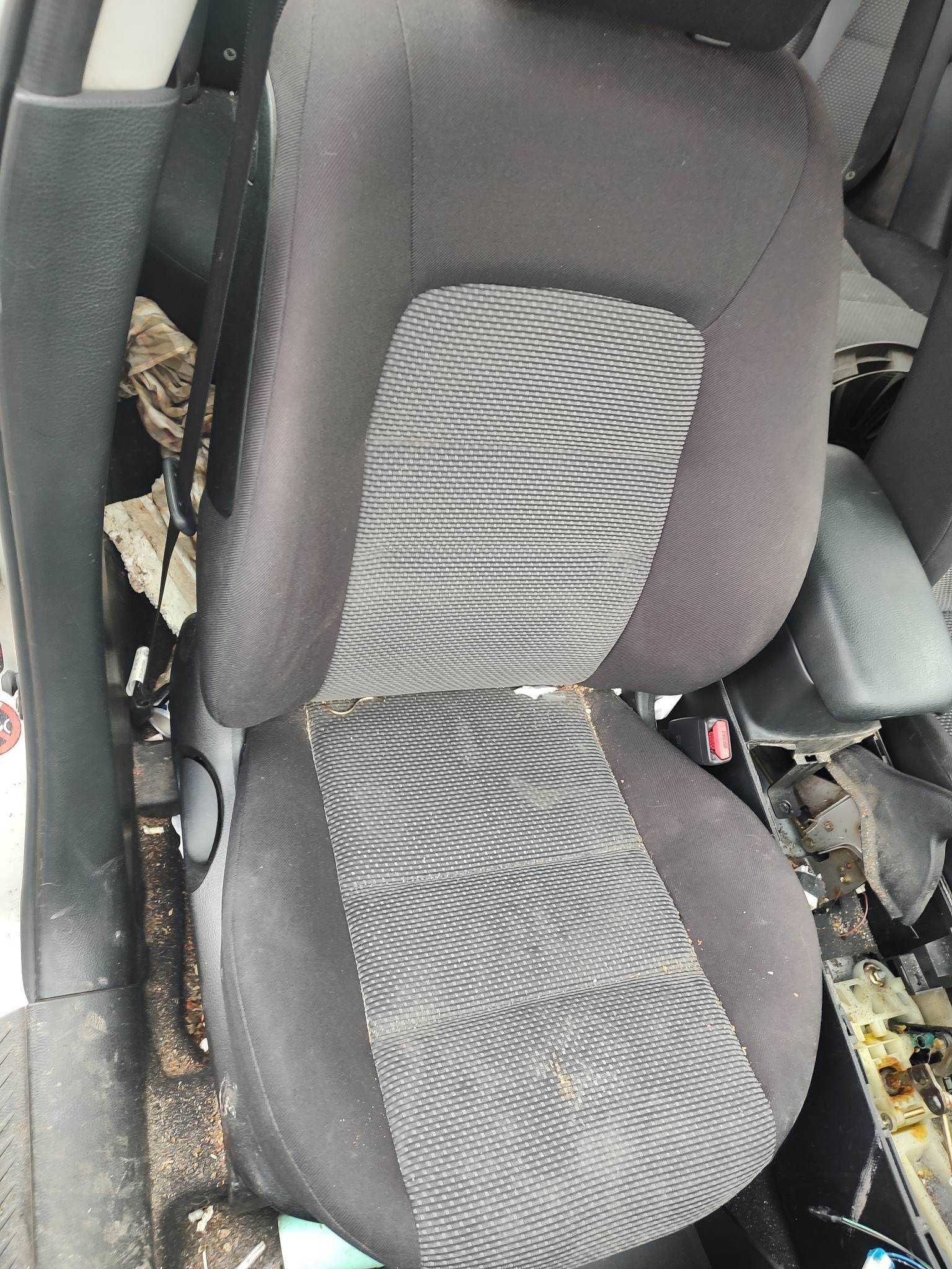 Fotele kanapa boczki Mazda 6 kombi