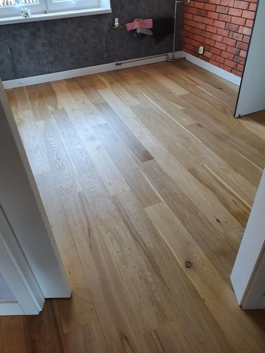 Cyklinowanie podłóg, renowacja schodów