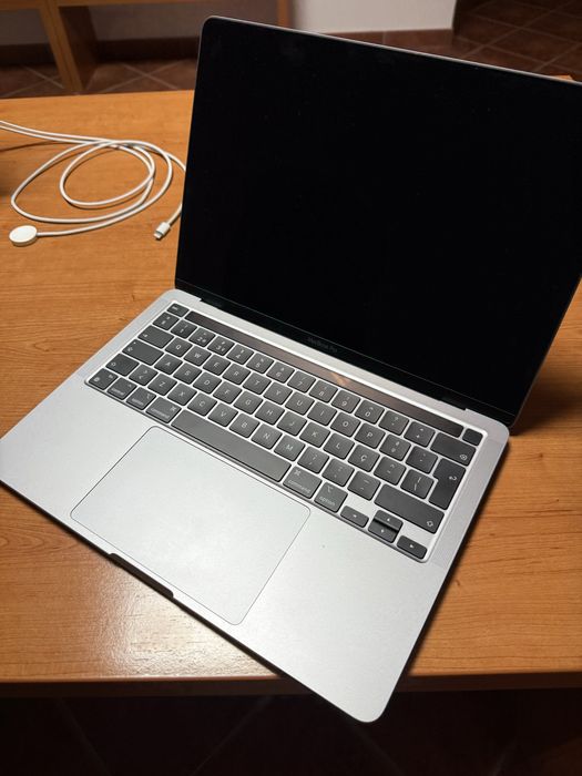 Macbook  Pro 13 - 2020 com touch bar