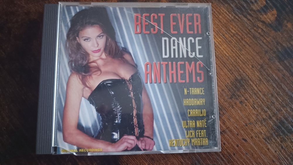 Płyty CD z muzyką disco
