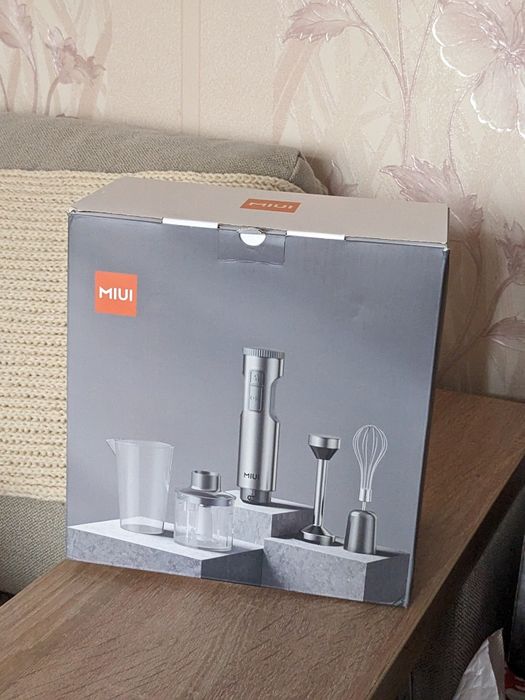 блендер MIUI 1000 Вт