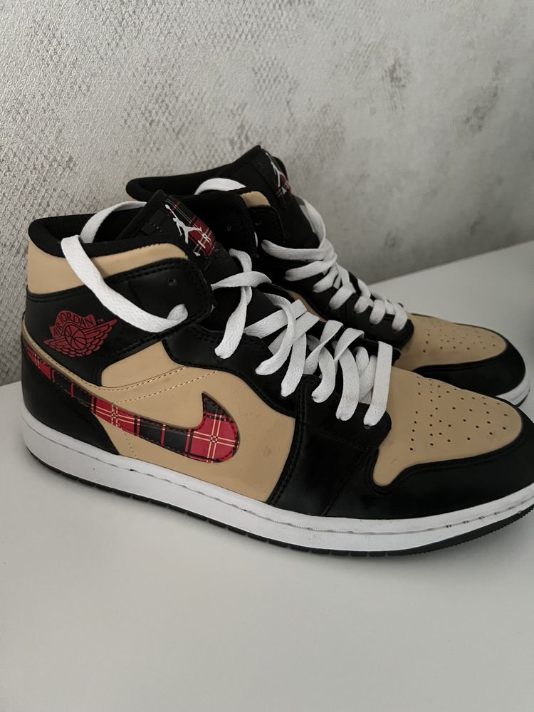 Air Jordan 1 Mid SE “Tartan Swoosh”