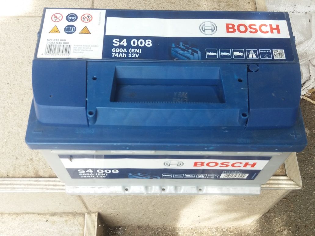Аккумулятор Bosch 74Ah