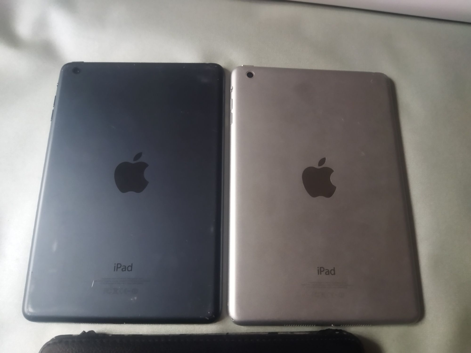 Продам 2 IPad A1432