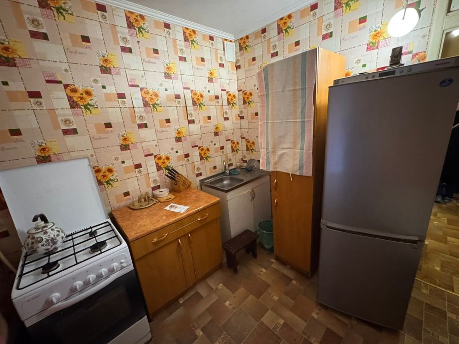 Здається 1-кімн.квартира на Артема.