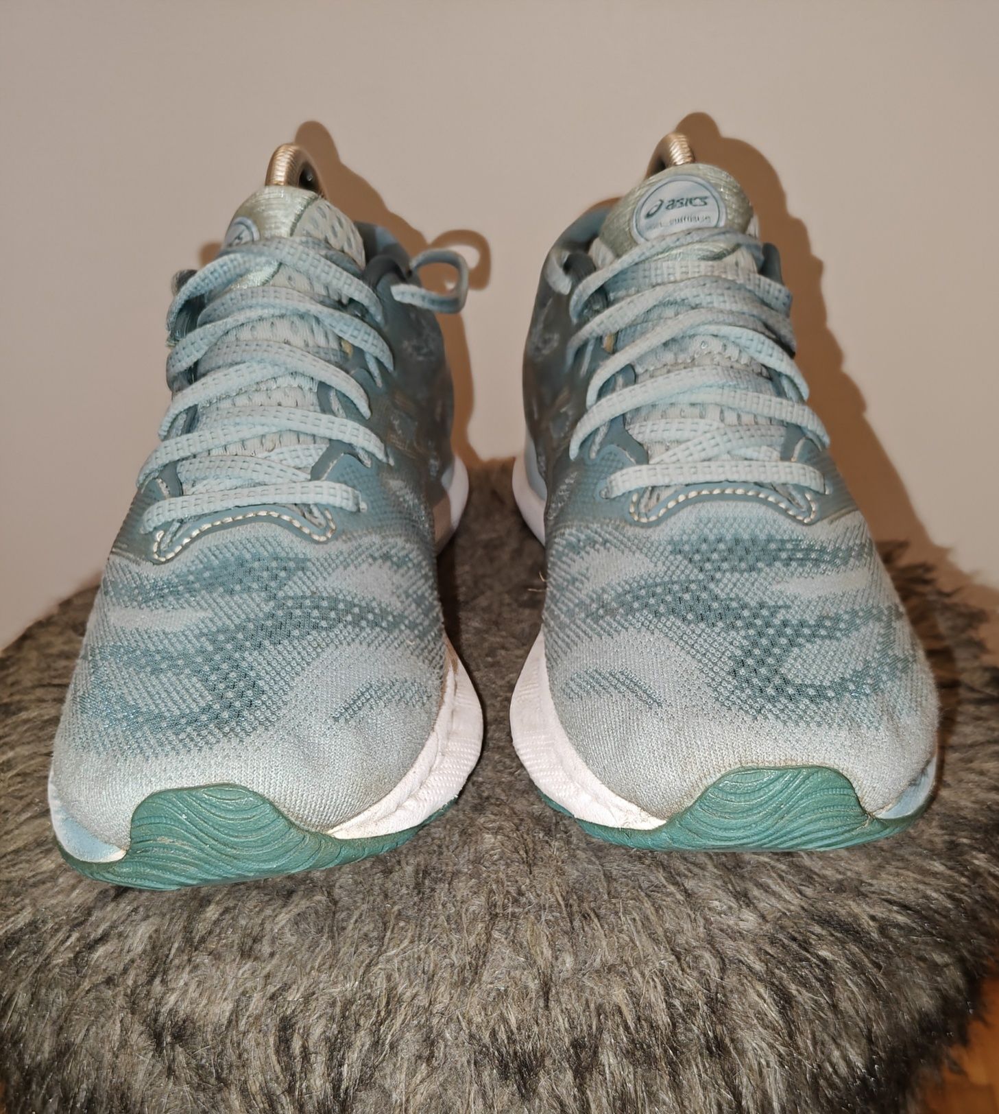 Świetne buty do biegania Asics Gel-Nimbus 23 rozmiar 40.5 stan BDB!