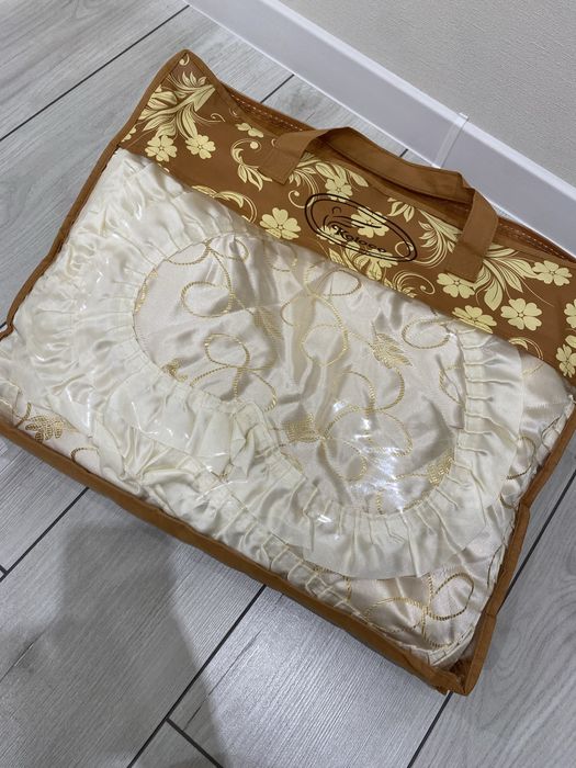 Покривало на ліжко