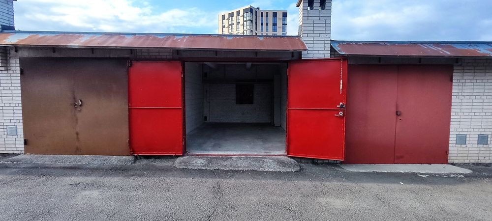 Здам гараж в оренду. Гайдамацька 41А