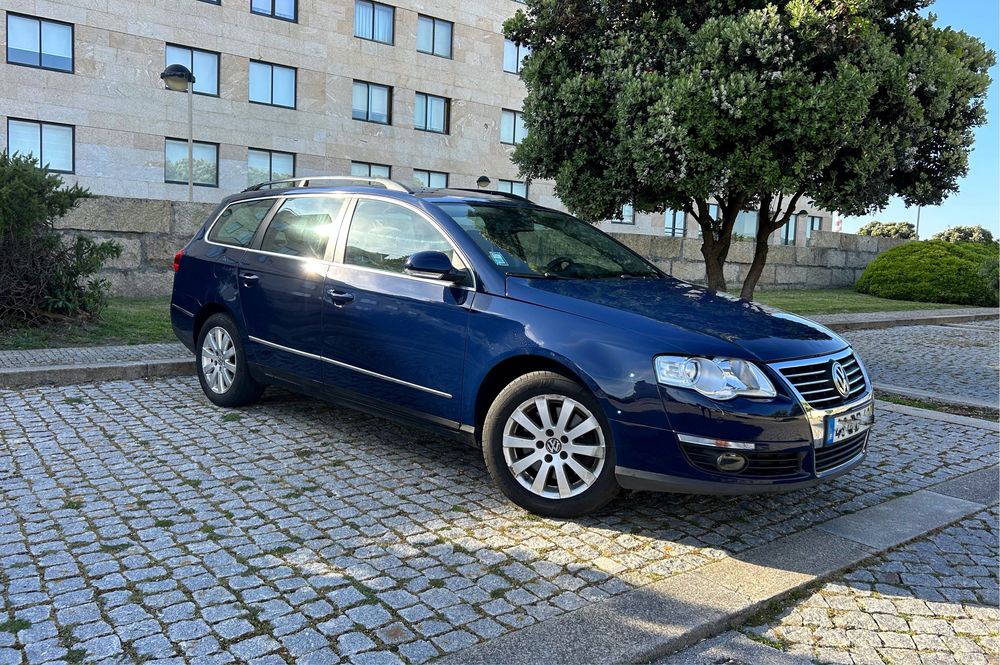 Volkswagen Passat 1.6 FSI - Nacional