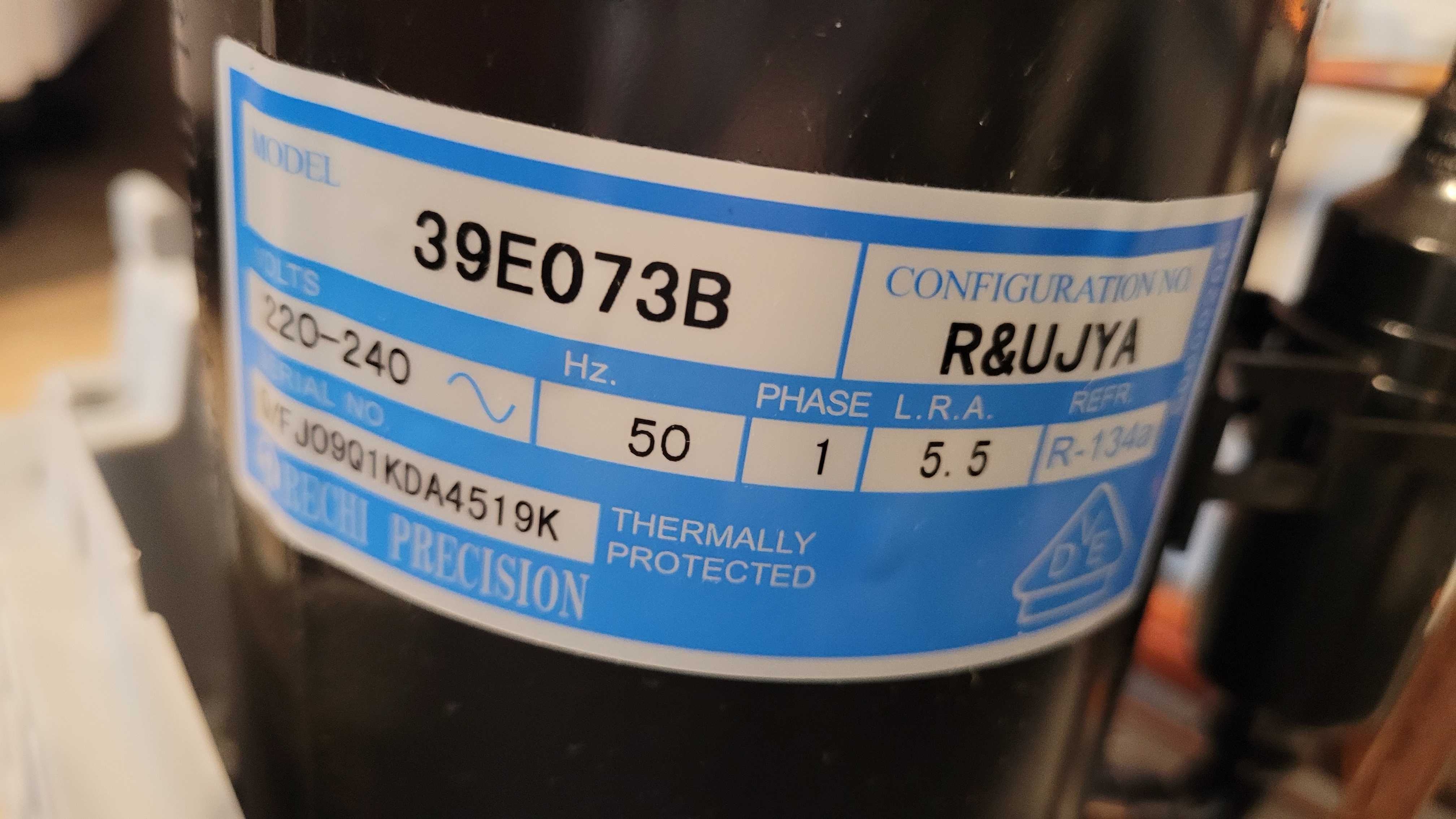 Pompa wody suszarka siemens IQ500 bosch części