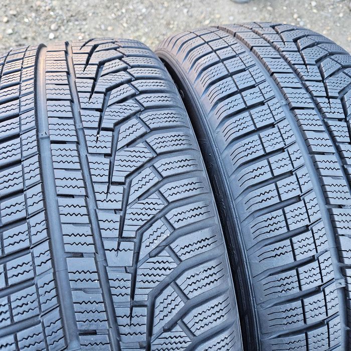 Шини 215/55 R17 Hankook (Ханкок) 100$/2шт. зимова резина
