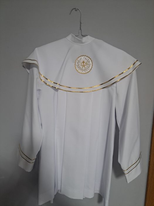 Alba chłopięca krótka