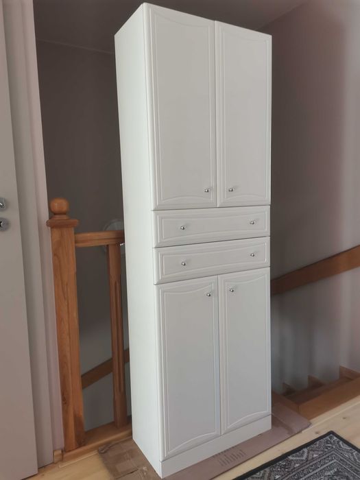 Szafka łazienkowa stojąca