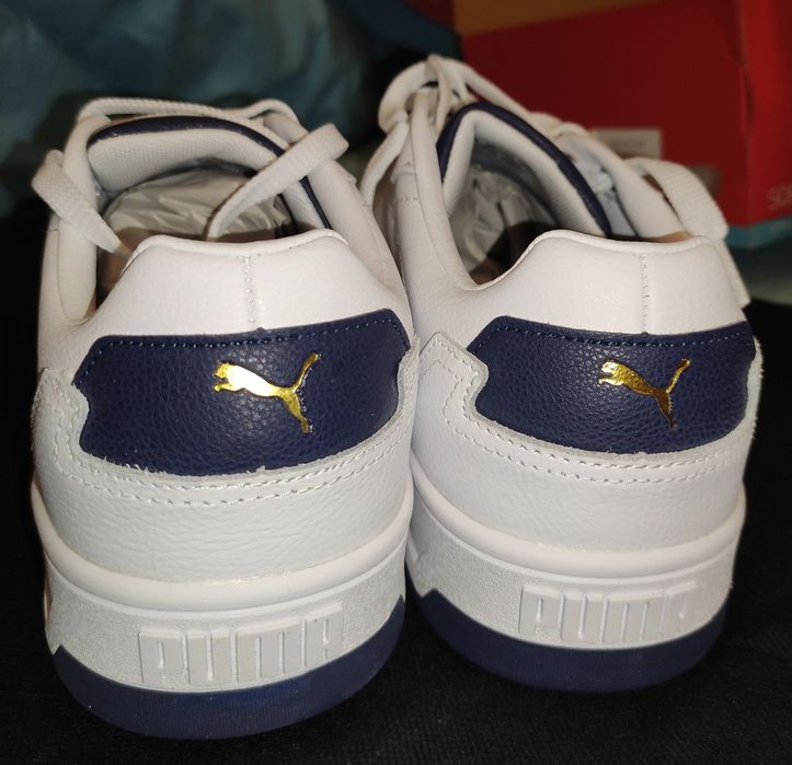 Новые кожаные белые кеды Puma оригинал размер 44 court classic lux