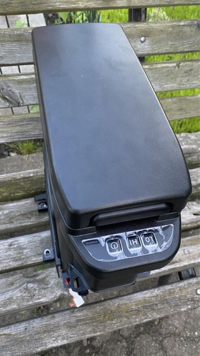 Холодильник тойота оригінал