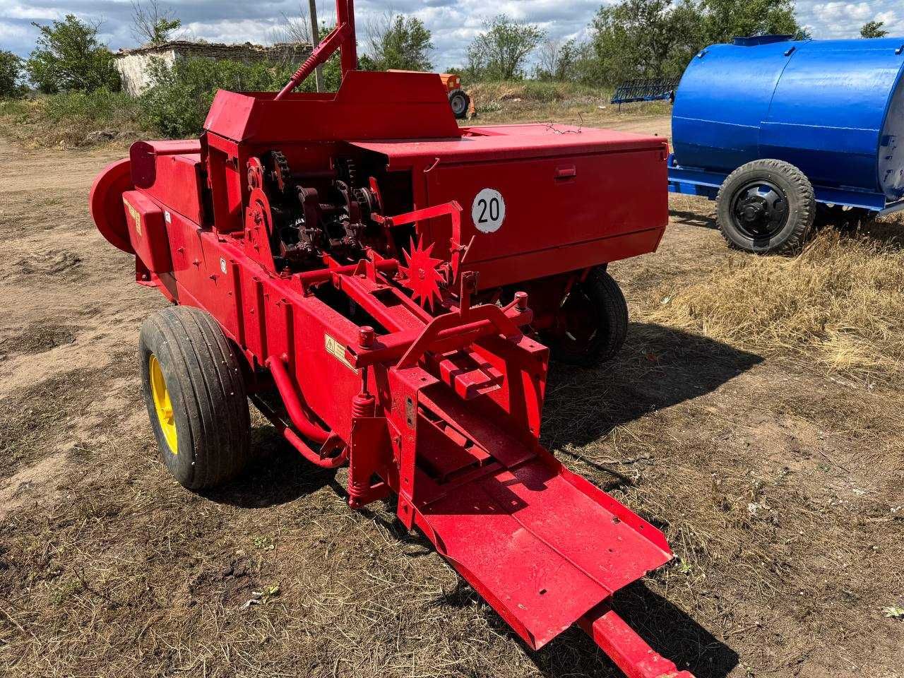 Прес підбирач Deutz-Fahr HD440