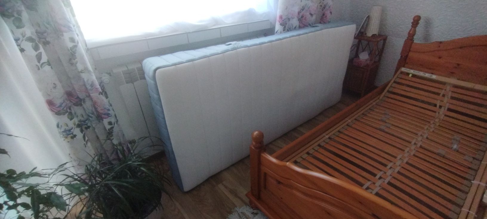 Łóżko sypialniane z funkcją rehabilitacyjną. Polecam